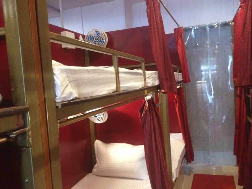 Dream Dormitory Mumbai Exterior photo