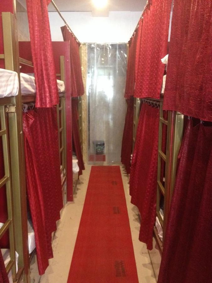 Dream Dormitory Mumbai Exterior photo